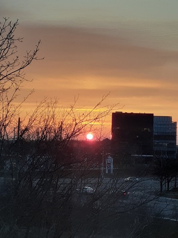 Sunrise this morning Oakville, ON