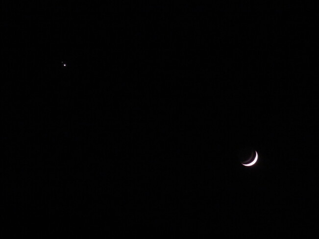 Moon & Venus Aurora, ON