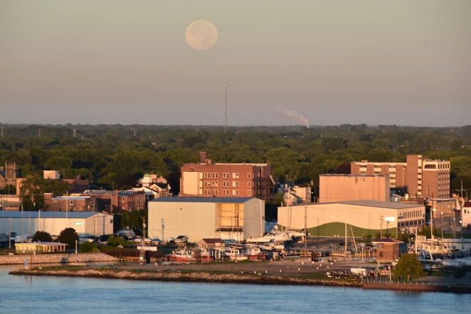 Harvest Moon over Port Huron Sarnia, ON
