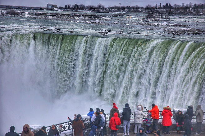 Selfie Capital Niagara Falls, ON