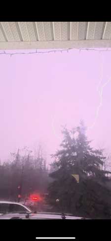 Lightning Photo Essa, Ontario, CA